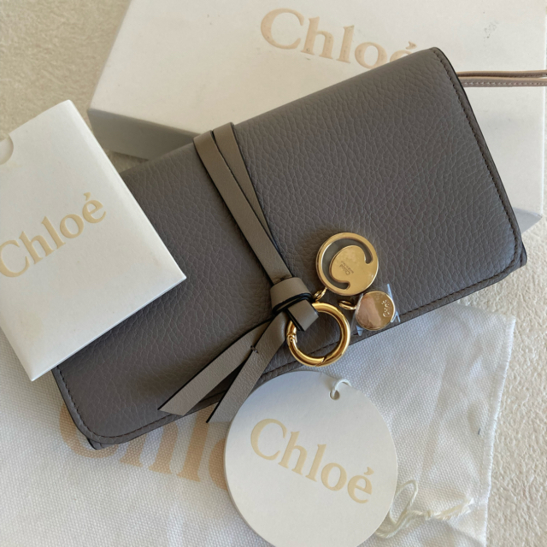 極美品 チャーム新品 Chloe クロエ アルファベット 長財布 グレー