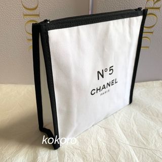 CHANEL - 【新品未使用】シャネルポーチ♡CHANELルリフト/非売品 ...