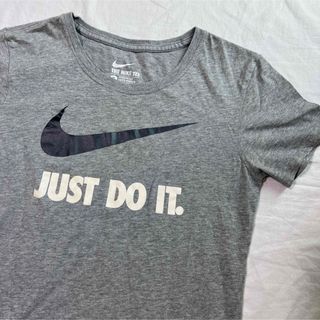 ナイキ(NIKE)のナイキ NIKE Tシャツ スポーツウェア ジム ヨガ  M(Tシャツ(半袖/袖なし))