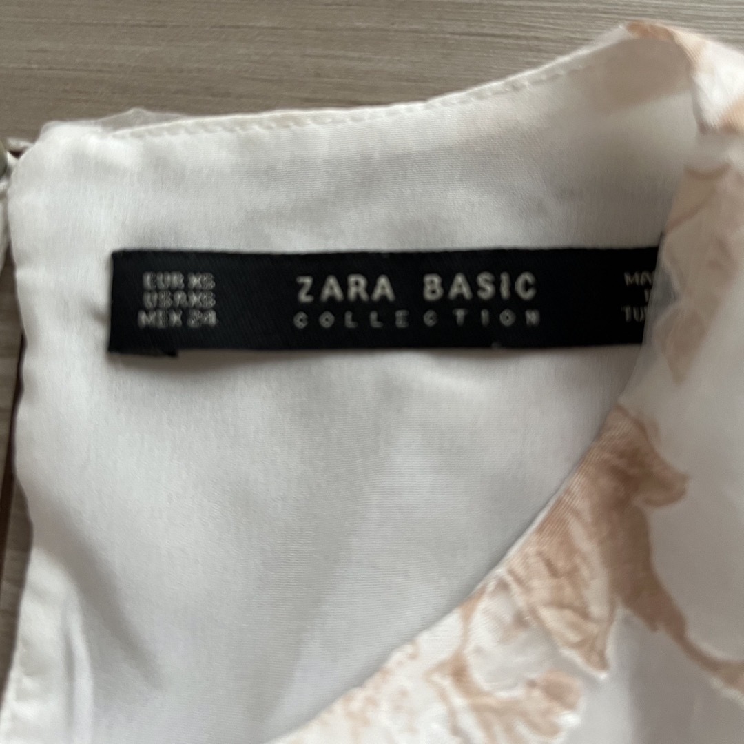 ZARA(ザラ)のZARAのクロップトブラウス レディースのトップス(シャツ/ブラウス(半袖/袖なし))の商品写真