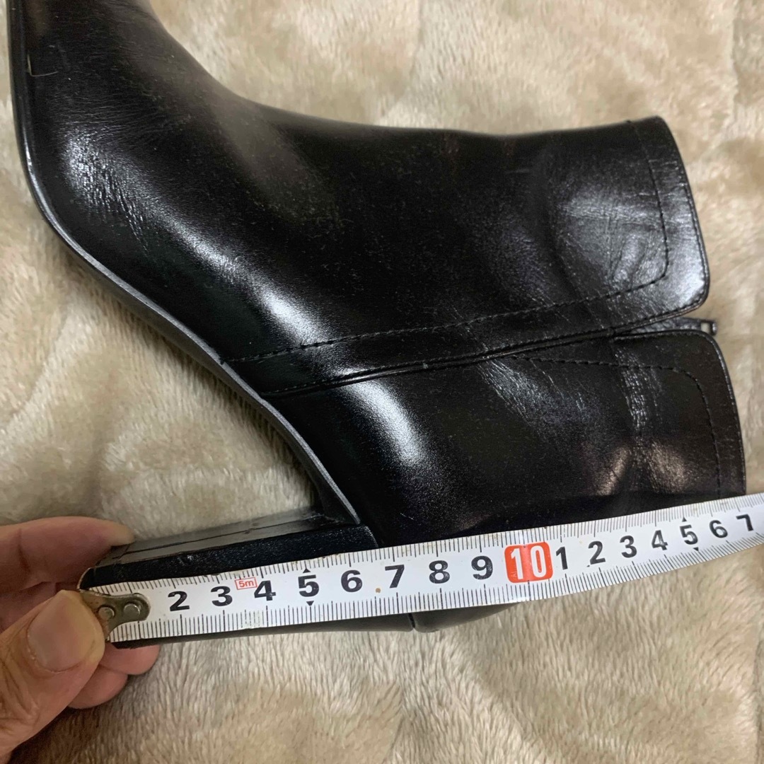 DIANA(ダイアナ)のダイアナ　ヒールブーツ　サイズ23ですが、説明をよくお読みください レディースの靴/シューズ(ハイヒール/パンプス)の商品写真