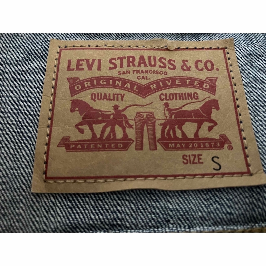 Levi's(リーバイス)のデニムジャケット　リーバイス レディースのジャケット/アウター(Gジャン/デニムジャケット)の商品写真