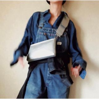 ビューティアンドユースユナイテッドアローズ(BEAUTY&YOUTH UNITED ARROWS)のch!iiibag ワイドベルトショルダー シルバー(ショルダーバッグ)