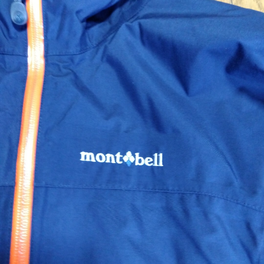 mont bell(モンベル)の130サイズ★mont-bell★ダウンコート/ジャケット/ジャンパー/アウター キッズ/ベビー/マタニティのキッズ服男の子用(90cm~)(コート)の商品写真