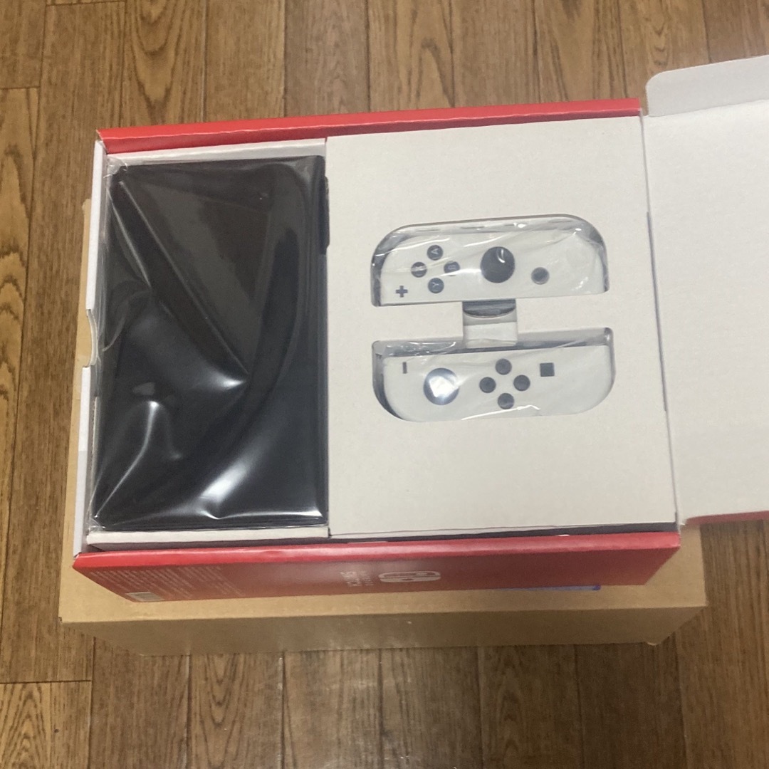 Nintendo Switch   Nintendo Switch 有機ELモデル Joy ConL/R ホの