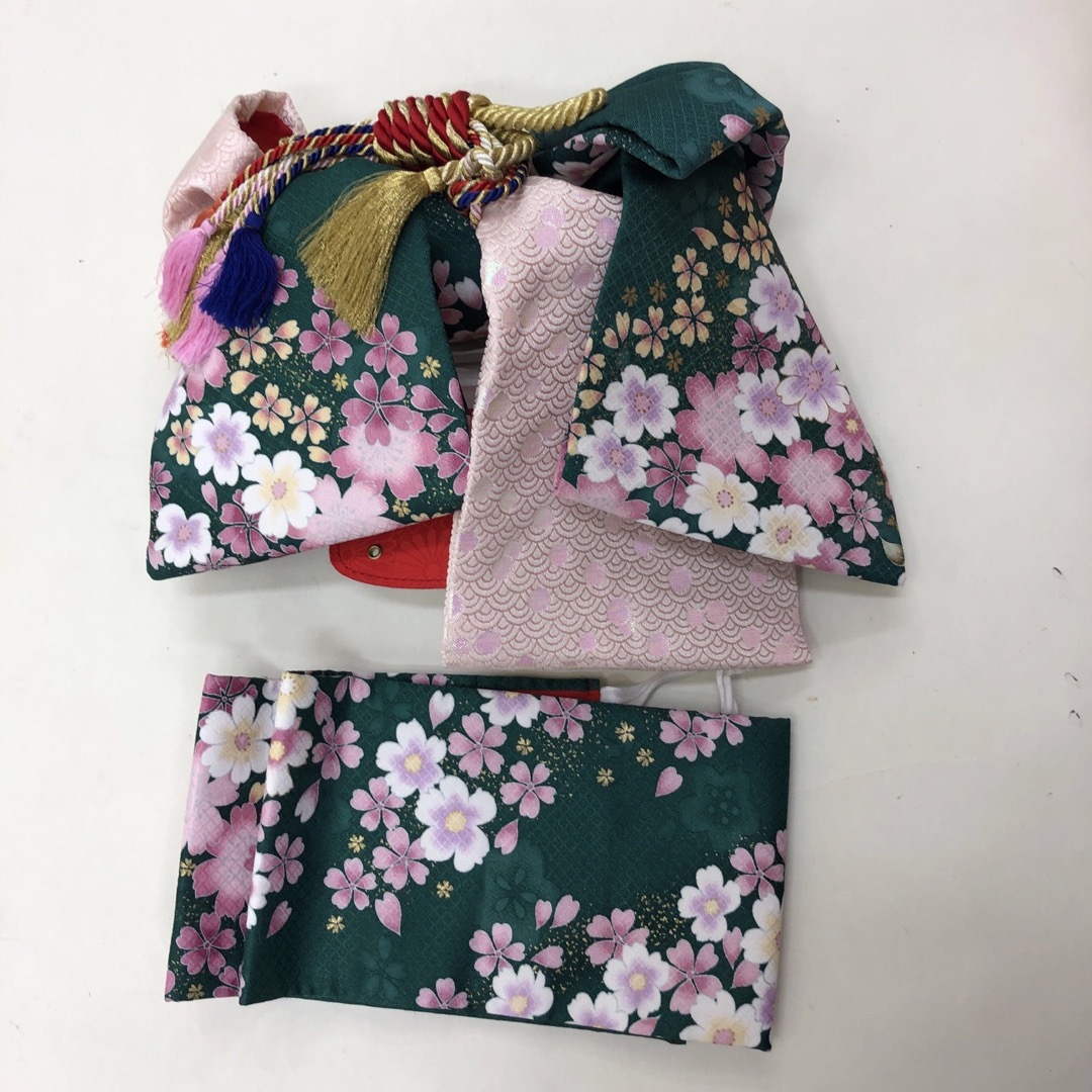 女児着物★七五三セット★ 四つ身★5歳 7歳★子供用着物 白 u-195