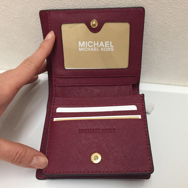 【新品】 michael kors 折財布