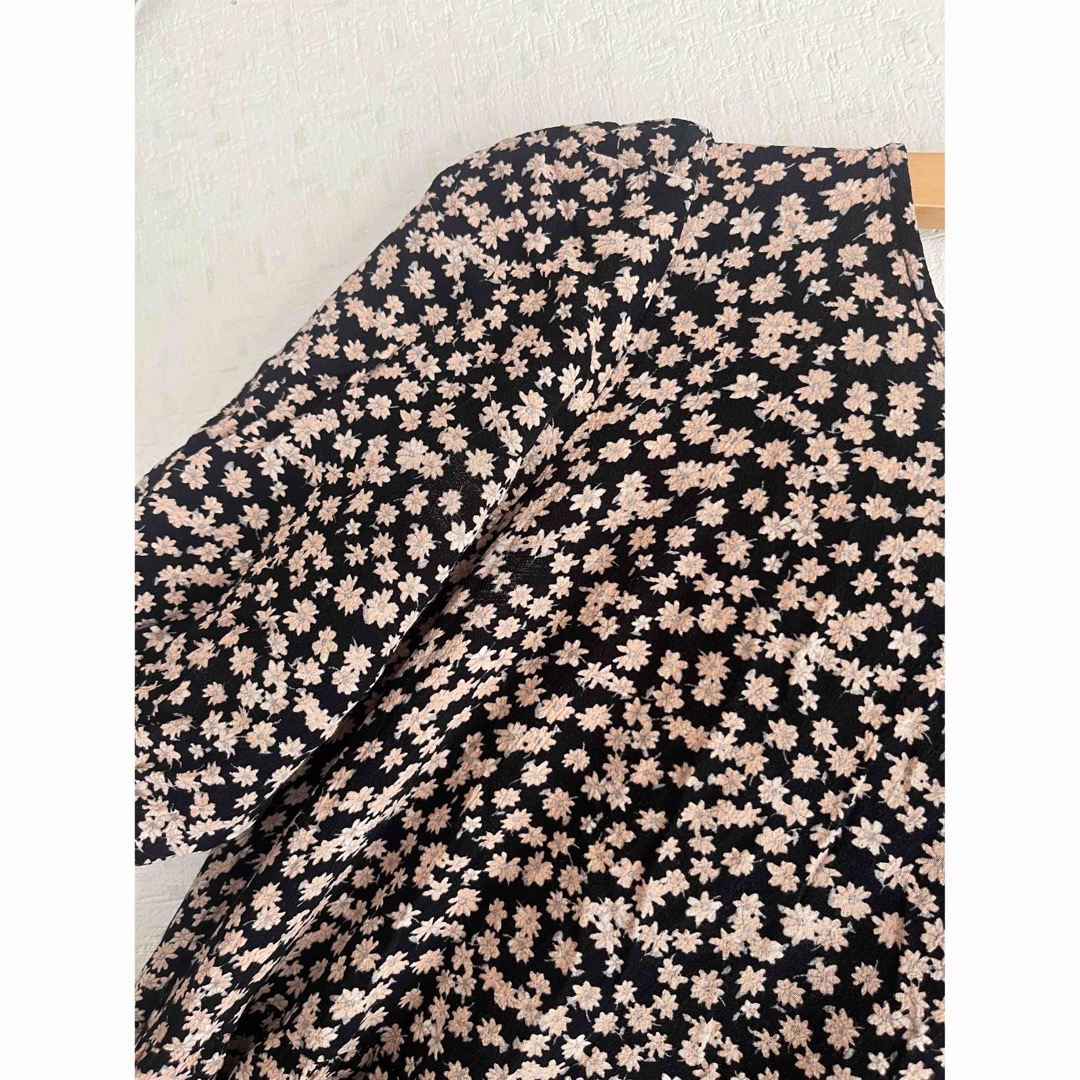 ZARA - 美品 ZARA ザラ ロングワンピース ワンピース 花柄 人気 ZARA - 美品 ZARA ザラ ロングワンピース ワンピース 花柄 人気
