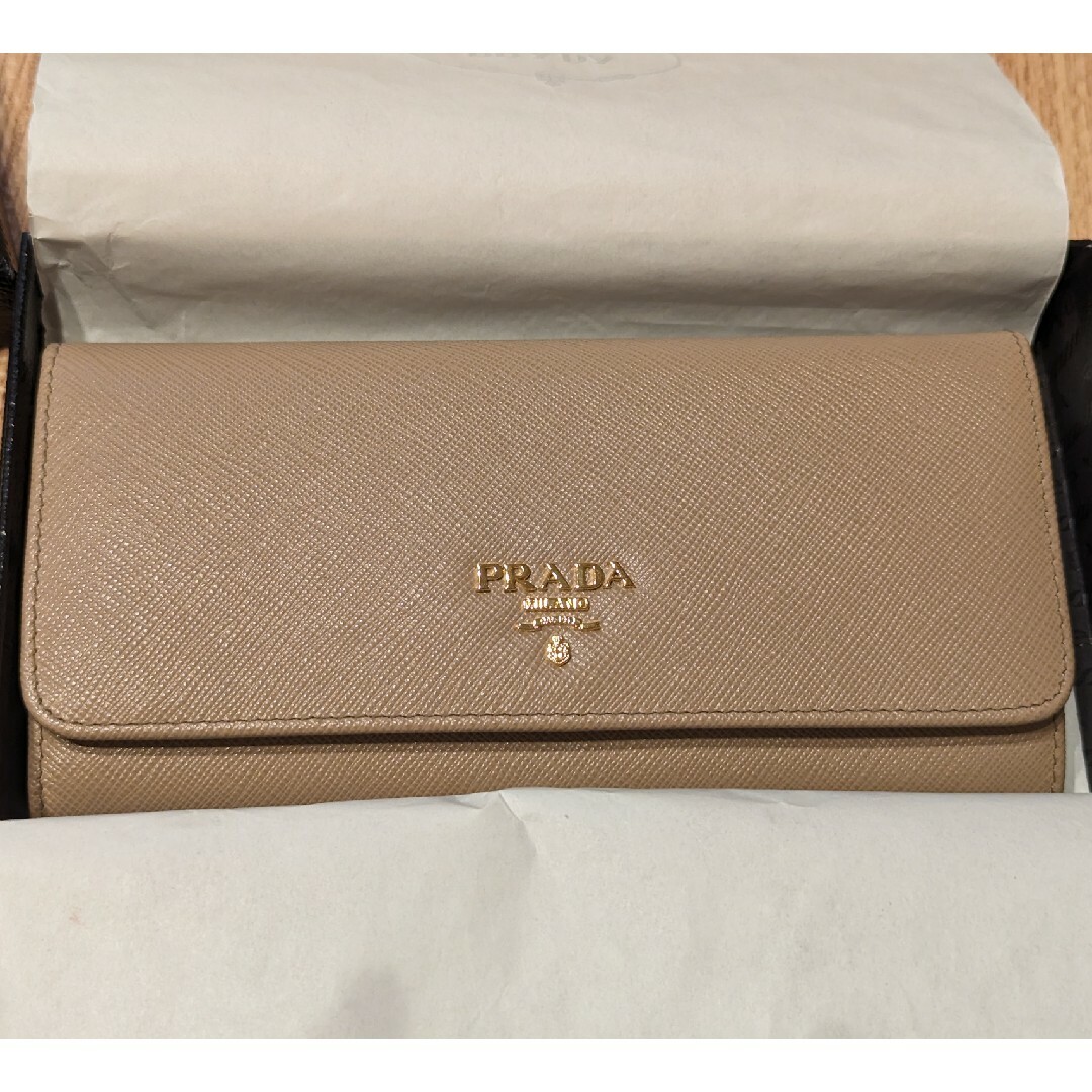 【新品未使用/正規店購入】PRADA レディース 長財布 サフィアーノ