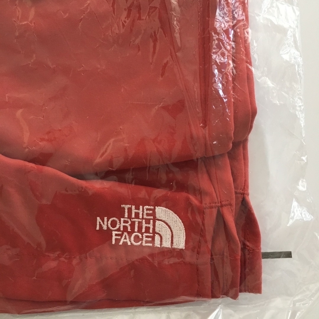 THE NORTH FACE(ザノースフェイス)の新品♡ノースフェイス♡水着♡水陸両用♡ショートパンツ♡レッド♡パタゴニア/他 キッズ/ベビー/マタニティのキッズ服男の子用(90cm~)(水着)の商品写真