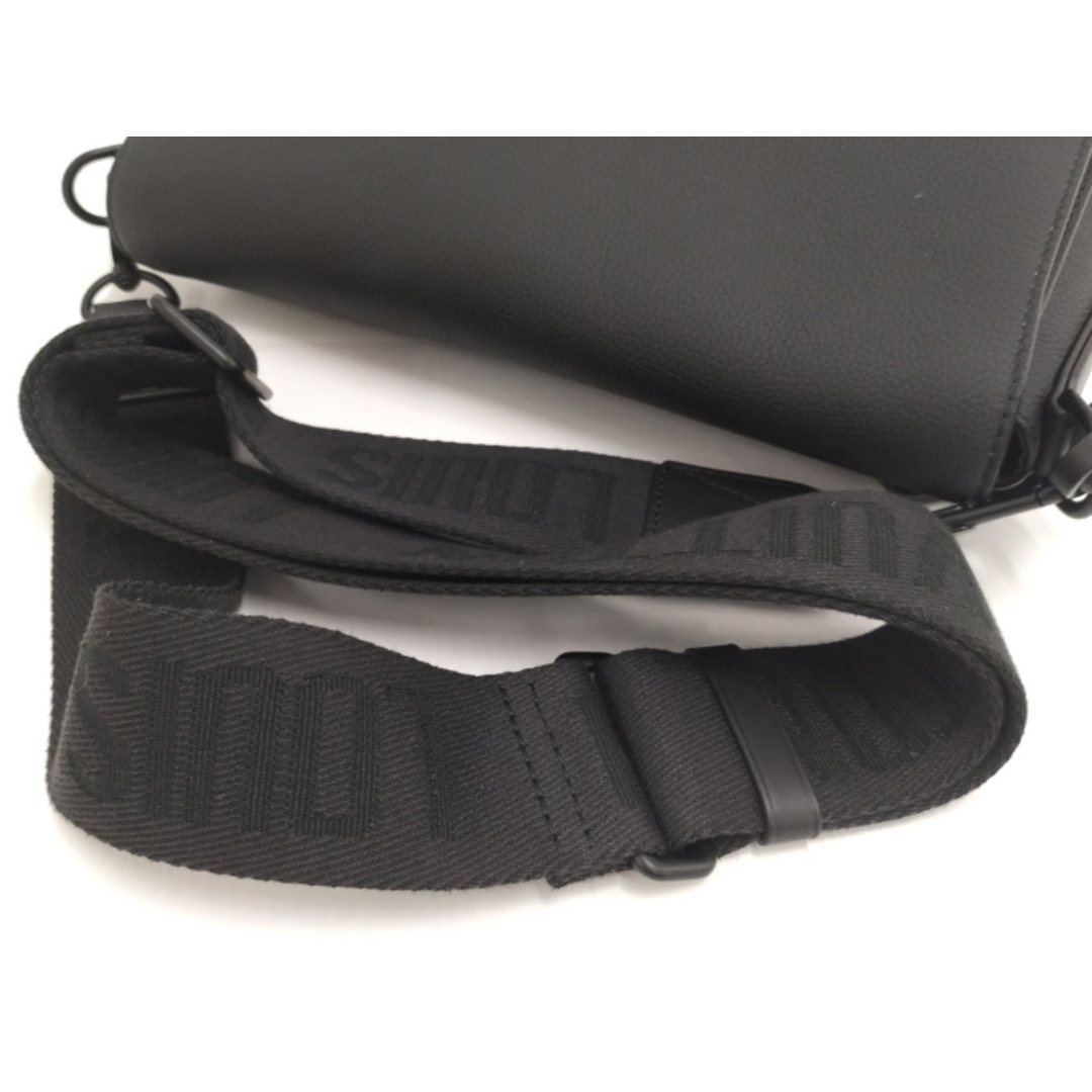 LOUIS VUITTON - LOUIS VUITTON テイクオフ メッセンジャー LOUIS VUITTON - LOUIS VUITTON テイクオフ メッセンジャー