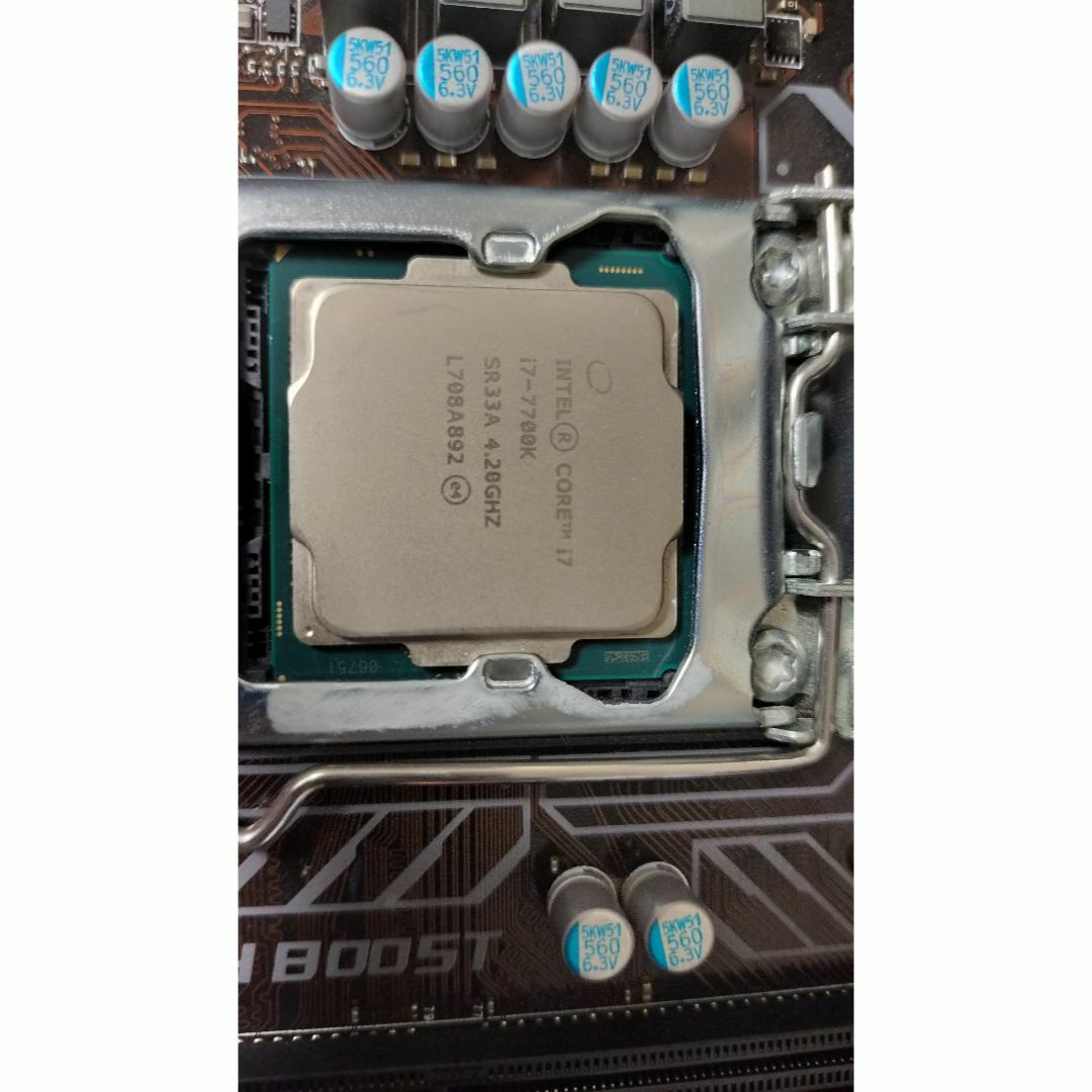 【★特別値引き中★】ゲーミングPC CPU i7-7700k 32GBメモリ