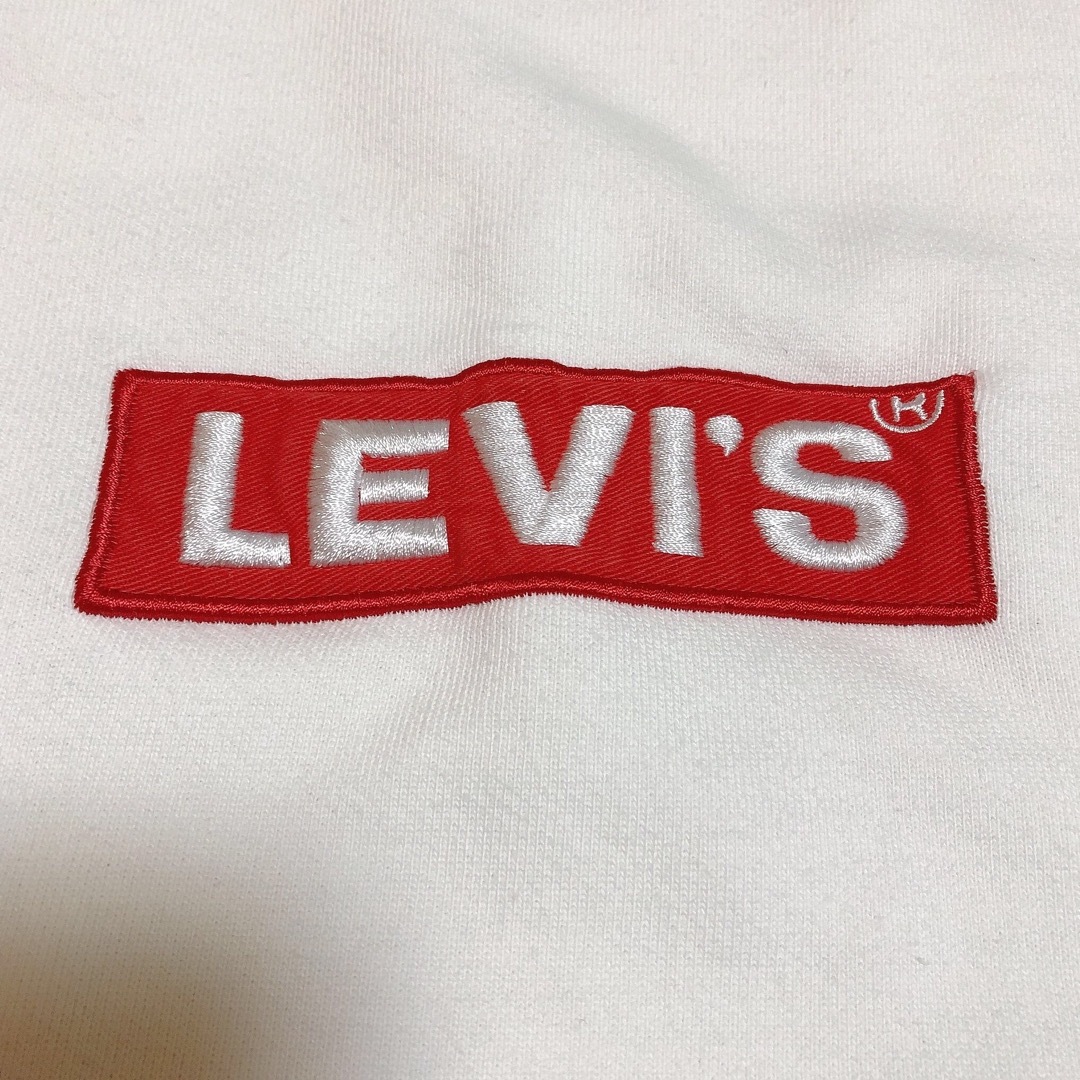 Levi's - Levi's トレーナー 白 Sサイズの通販 by たかよし's shop ...