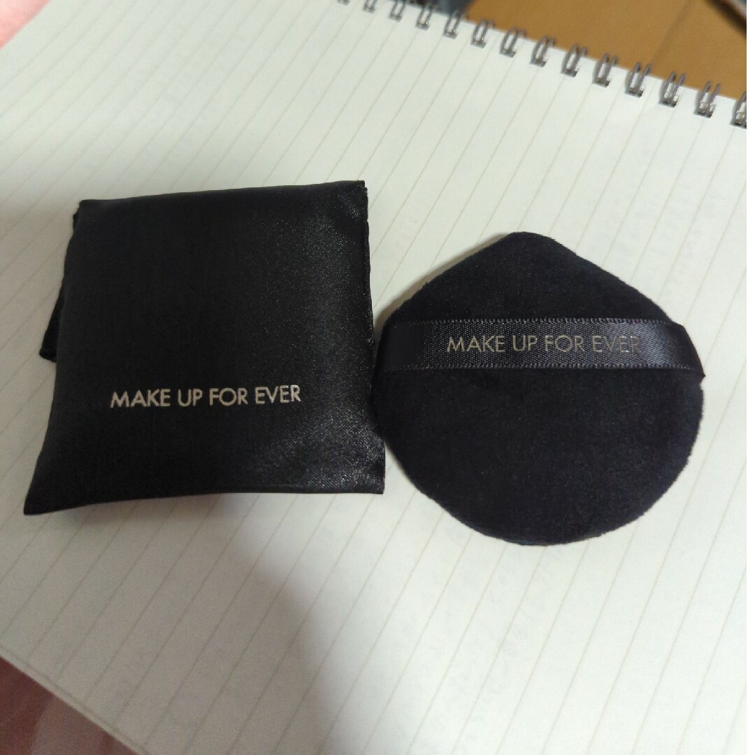 MAKE UP FOR EVER(メイクアップフォーエバー)のメイクアップフォーエバー　パフのみ コスメ/美容のメイク道具/ケアグッズ(パフ・スポンジ)の商品写真