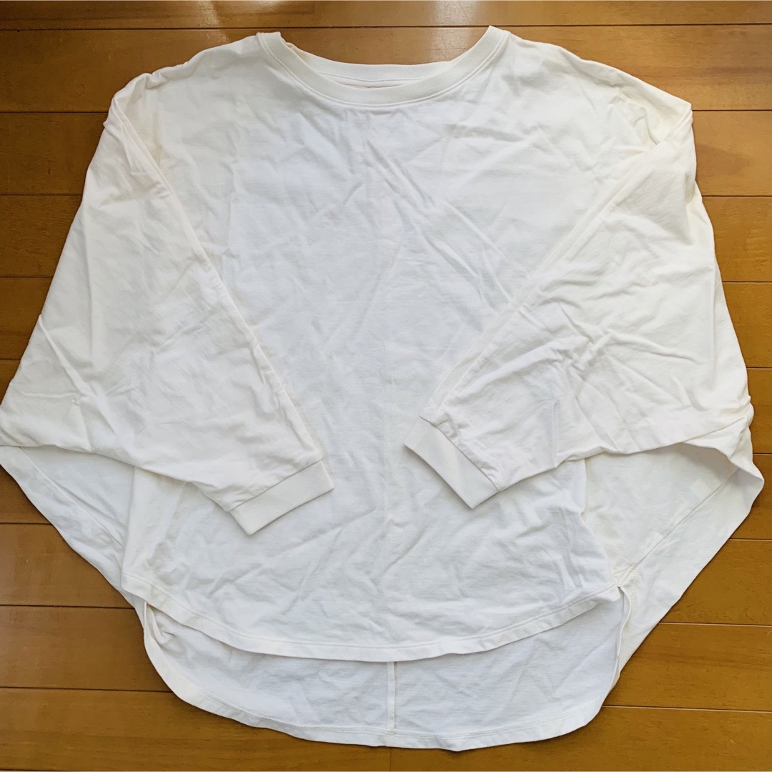 UNIQLO(ユニクロ)のUNIQLO＊コットンドルマンオーバーサイズT レディースのトップス(Tシャツ(長袖/七分))の商品写真