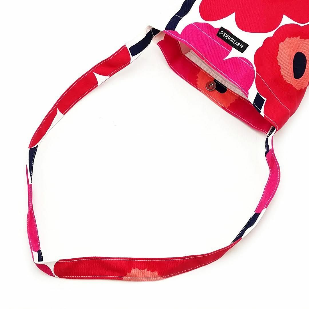 美品 マリメッコ ショルダーバッグ ピエニ ウニッコ 03-23083118 美品 マリメッコ ショルダーバッグ ピエニ ウニッコ 03-23083118