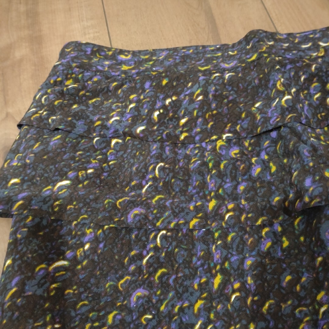 Tory Burch(トリーバーチ)の美品　トリーバーチ　スカート　TORY BURCH　膝丈スカート レディースのスカート(ひざ丈スカート)の商品写真