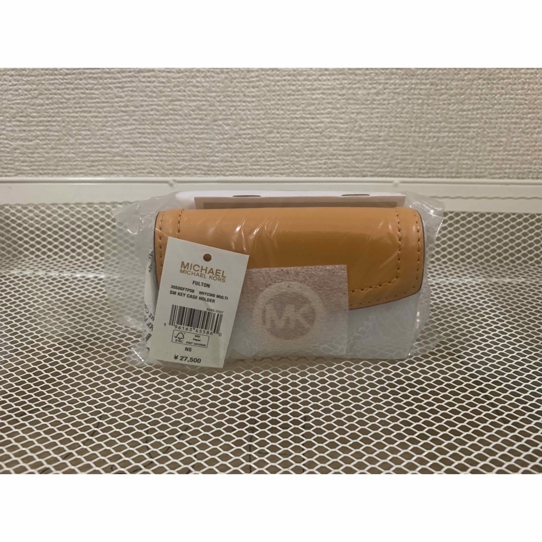 【新品・未使用】マイケルコース キーケース イエロー