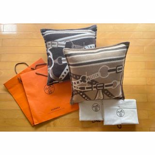 エルメス クッション アヴァロンIII ピロー PM ウール カシミヤ HERMES インテリア