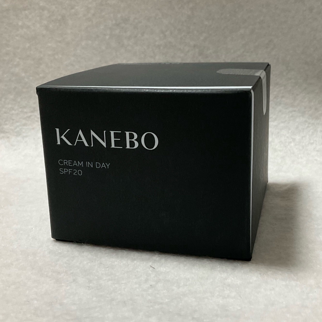 8800円状態KANEBO / クリーム イン デイ