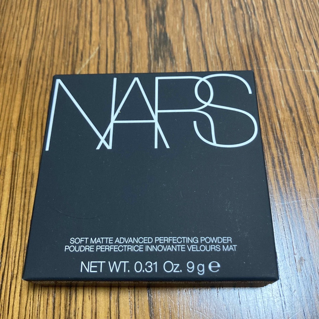 NARS ナーズ　ソフトマット　アドバンス　パーフェクティングパウダー