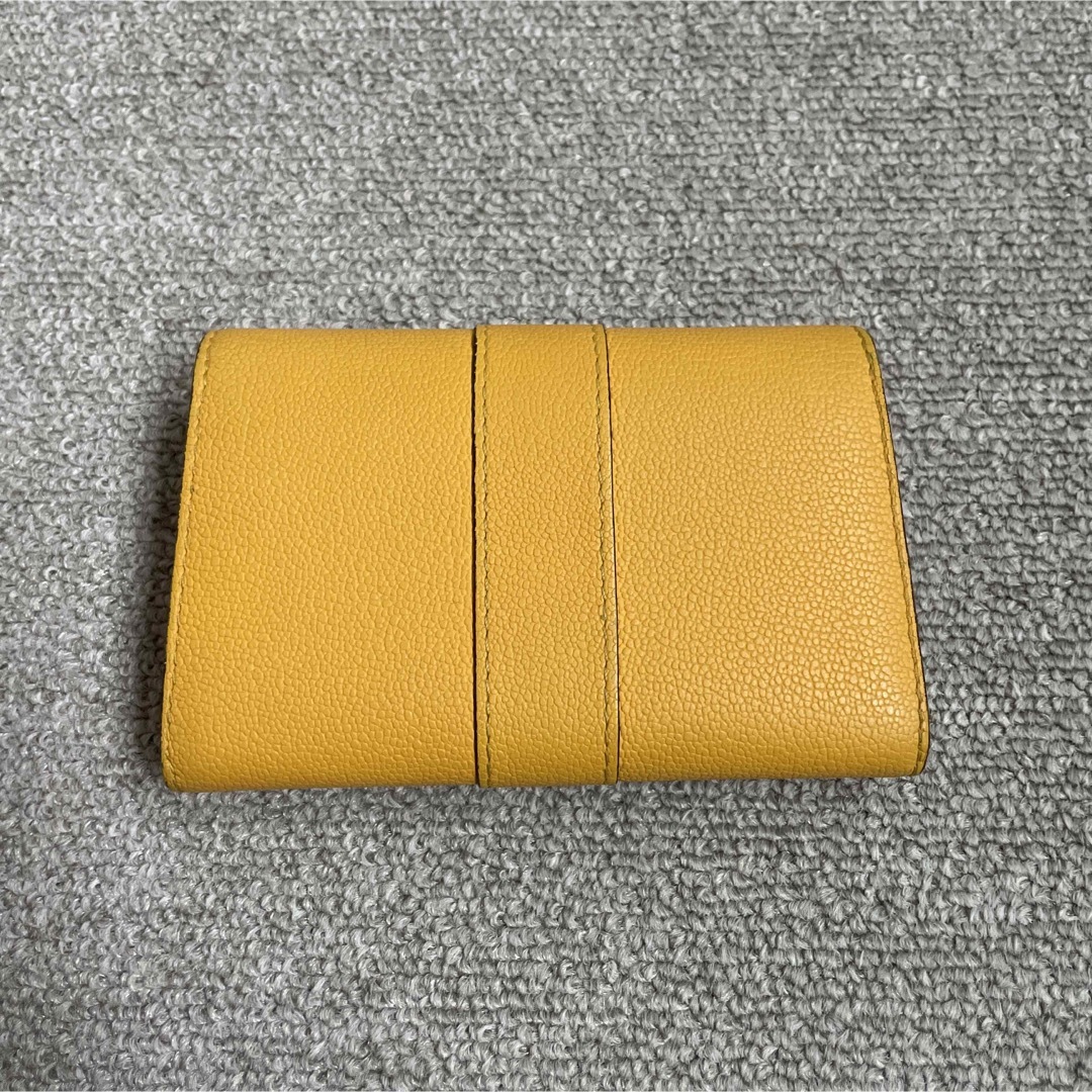 DELVAUX(デルヴォー)のDELVAUX(デルボー)ブリヨン コンパクトレザーウォレット二つ折財布イエロー レディースのファッション小物(財布)の商品写真