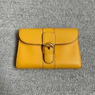 デルヴォー(DELVAUX)のDELVAUX(デルボー)ブリヨン コンパクトレザーウォレット二つ折財布イエロー(財布)