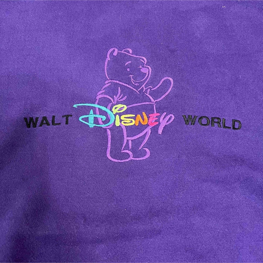くまのプーさん(クマノプーサン)のWalt Disney world phoo プーさん 刺繍入り トレーナー メンズのトップス(スウェット)の商品写真
