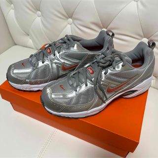 ナイキ(NIKE)の新品未使用　NIKE  ランニングシューズ　TRACER SL （23.5㎝）(スニーカー)