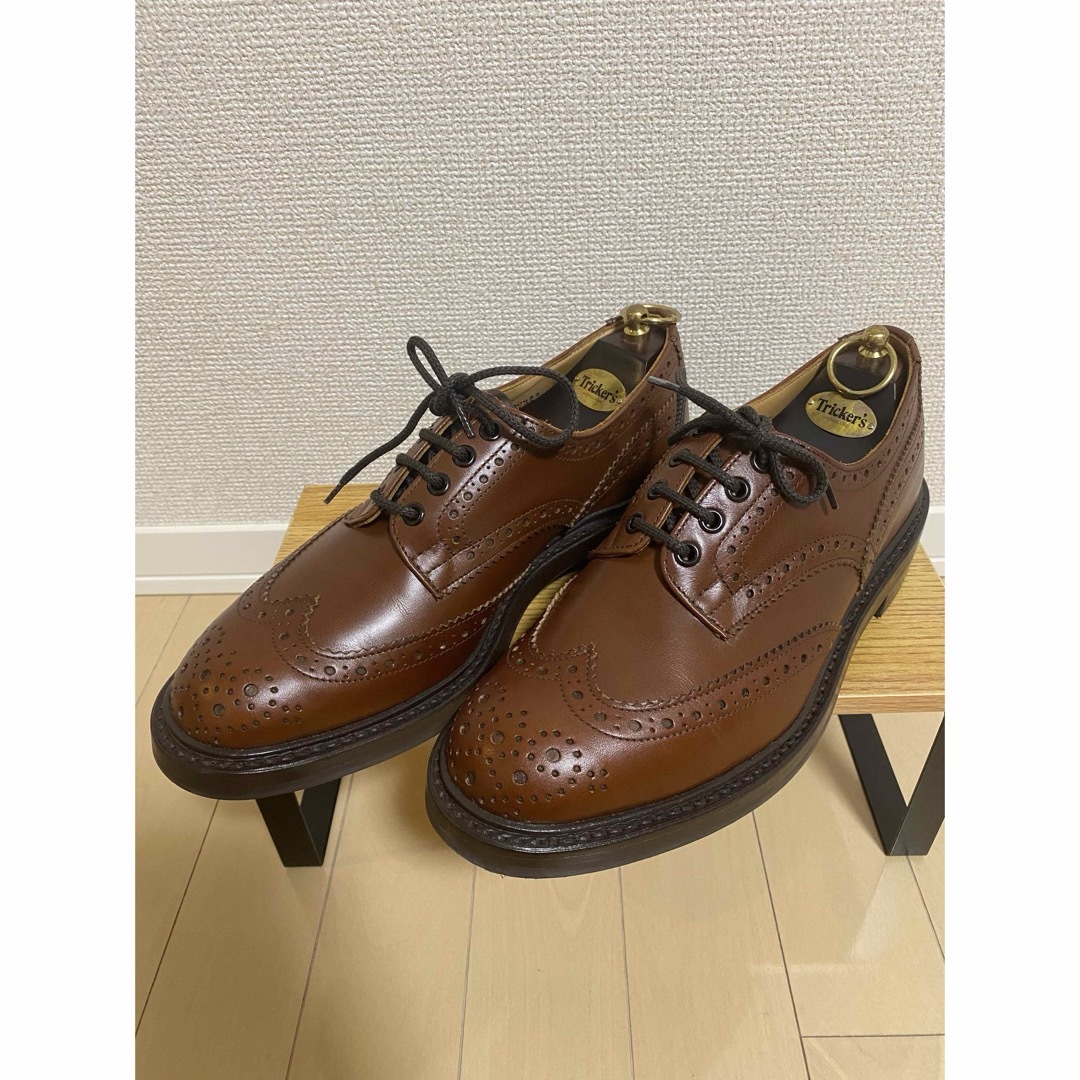 Tricker's バートン ウィングチップ ビーチナットフィッティング5