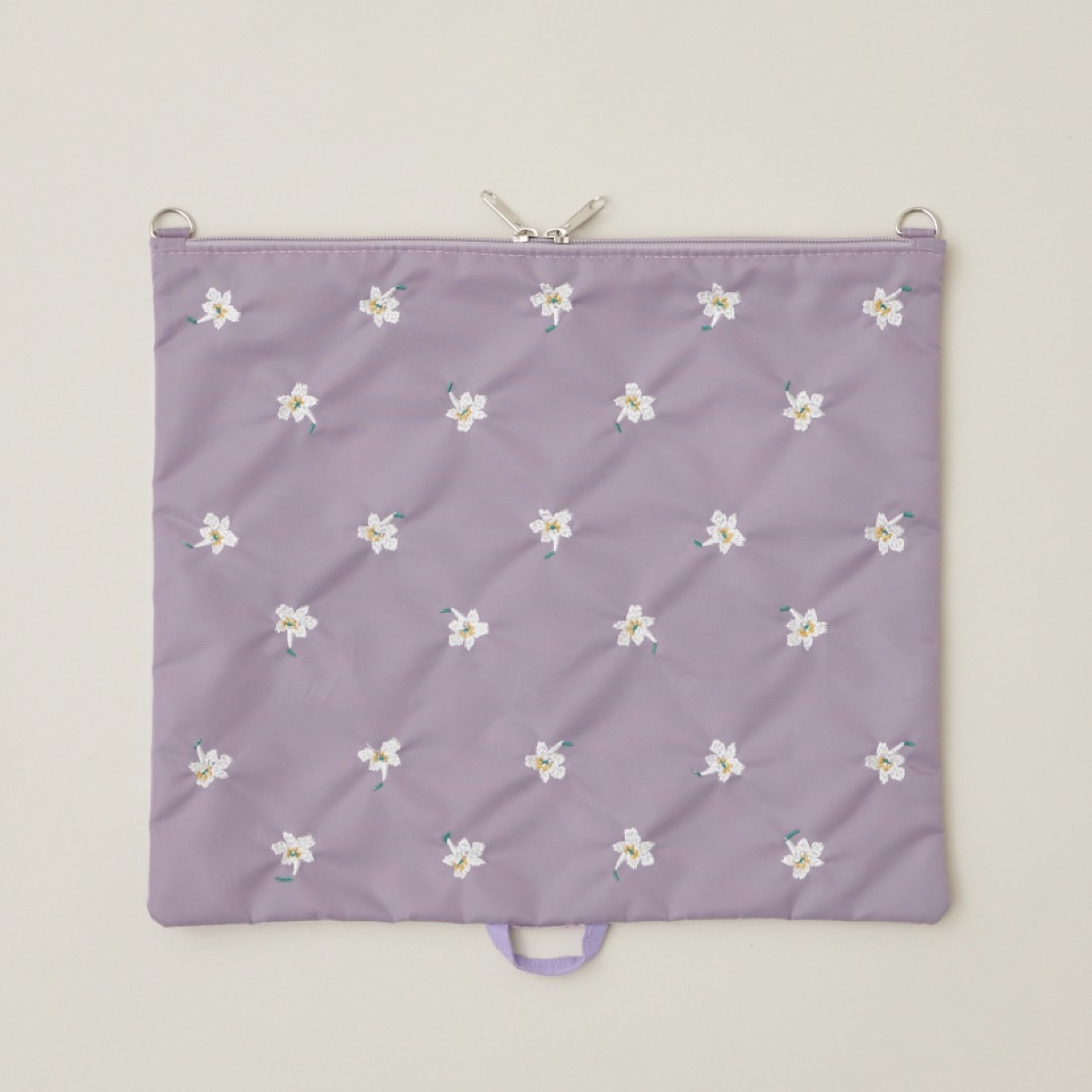 natural couture(ナチュラルクチュール)のナチュラルクチュール うちわケース 紫 レディースのバッグ(その他)の商品写真