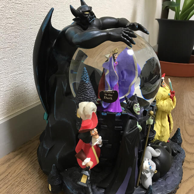 ディズニー オルゴール フィギュア ヴィランズ スノードーム ディズニー オルゴール フィギュア ヴィランズ スノードーム