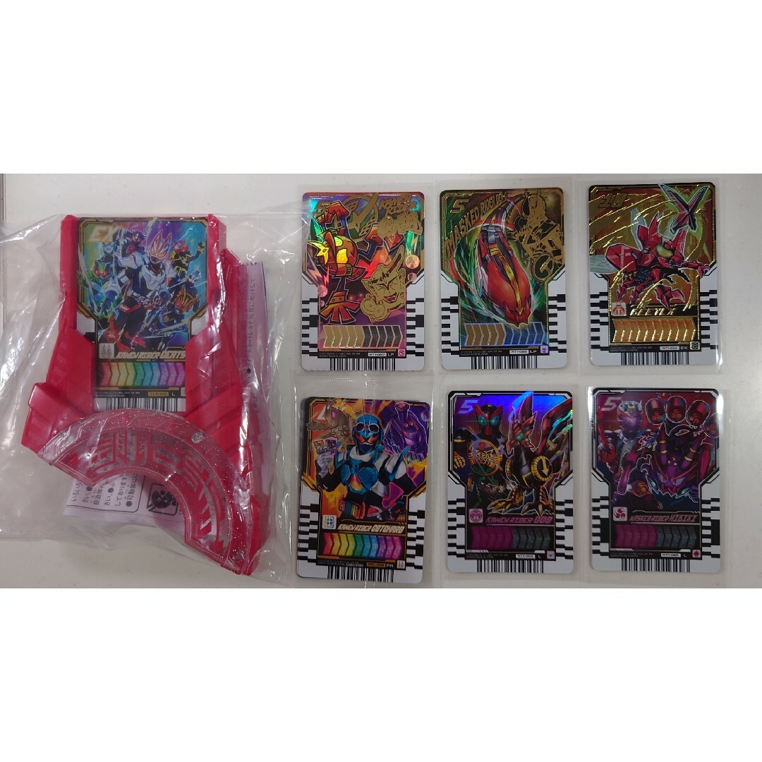 仮面ライダーガッチャード DX ワンネスレイズバックル ＆ ライドケミートレカの通販 by ポン's shop｜ラクマ