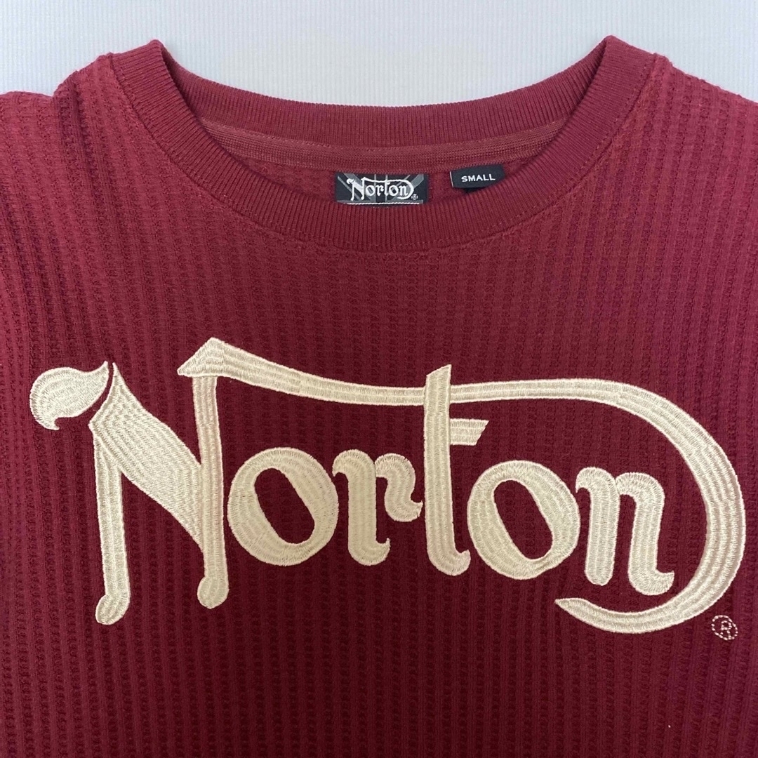 Norton(ノートン)の新品未使用　ノートン　Norton 両面刺繍プリント　ワッフルロンT エンジS メンズのトップス(Tシャツ/カットソー(七分/長袖))の商品写真