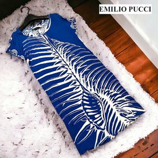 エミリオプッチ(EMILIO PUCCI)の【訳あり】エミリオプッチ　総柄　ブルー　ワンピース　レーヨン　S ストレッチあり(ひざ丈ワンピース)