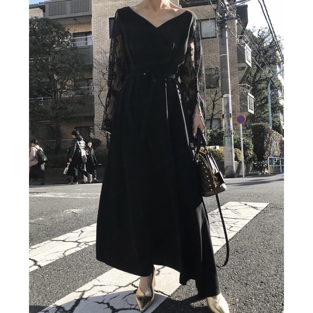 Ameri VINTAGE - Ameri VINTAGE♡LACE SLEEVE REFINED DRESSの通販 by