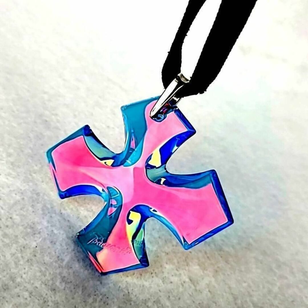 □【極美品】バカラ オクシタンクロス パルム イリゼ パープル ネックレス-