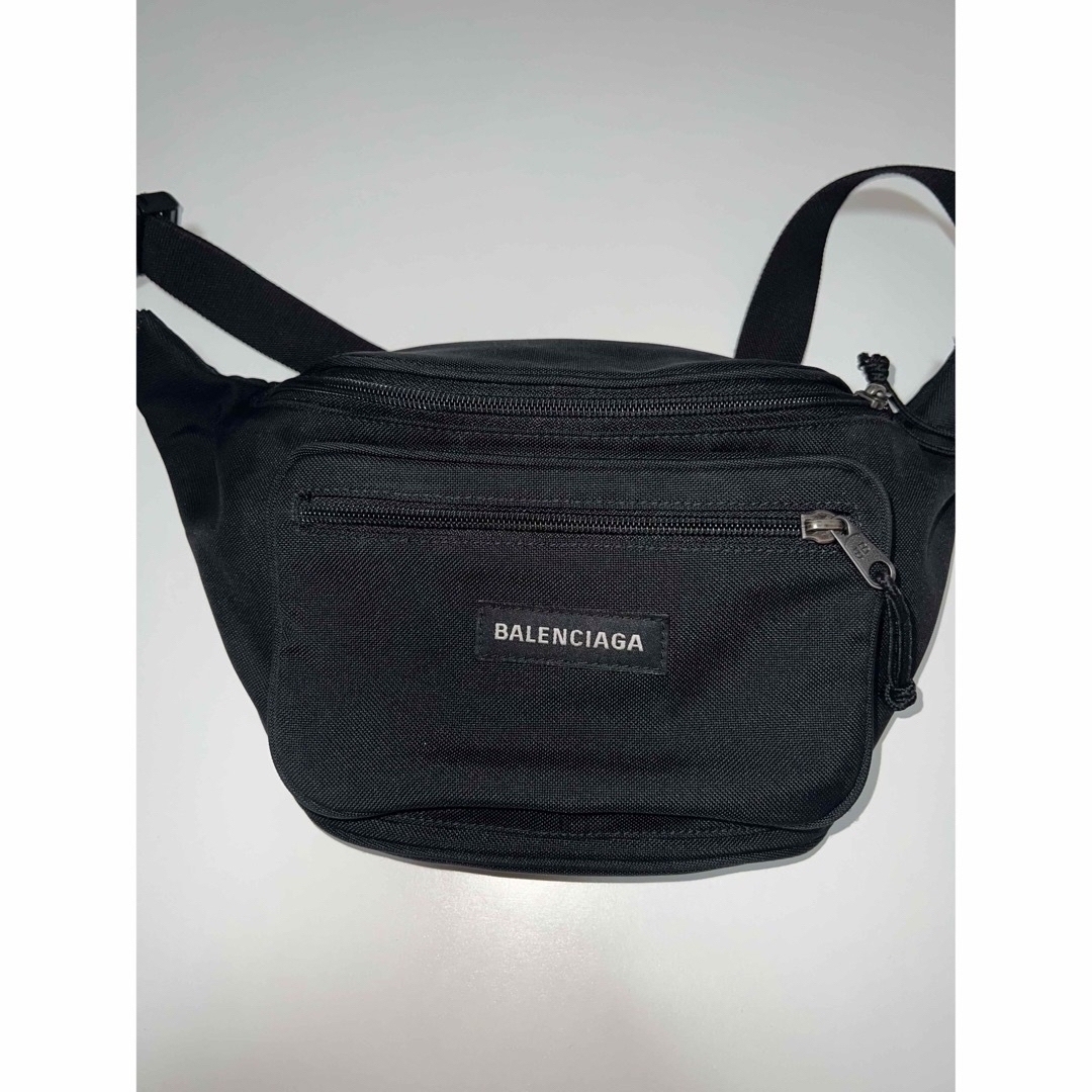 chumi_fashion【新品】BALENCIAGA 620261 H75CX ボディバッグ ブラック