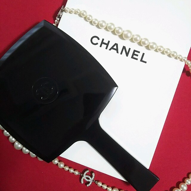 CHANEL - シャネル♥ミラーの通販 by ウリゴメ's shop｜シャネルならラクマ