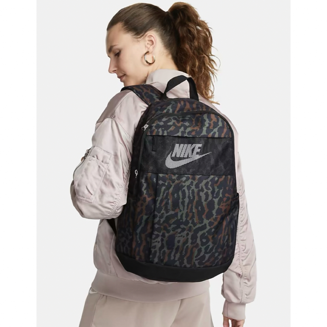 ★新品★NIKE ナイキ　カモ　バック【26L】