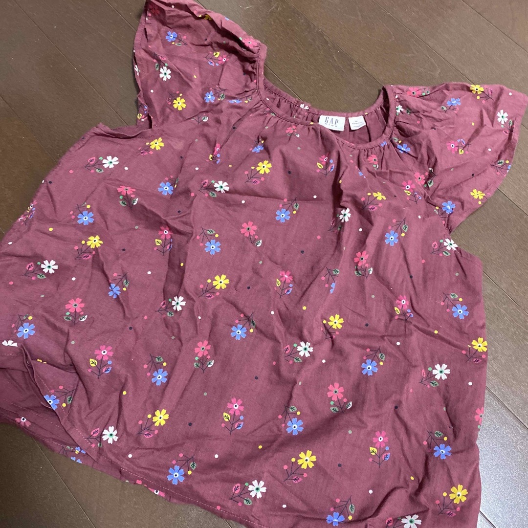 GAP Kids(ギャップキッズ)のGAP KIDS BREEZEトップスセット130cm キッズ/ベビー/マタニティのキッズ服女の子用(90cm~)(Tシャツ/カットソー)の商品写真