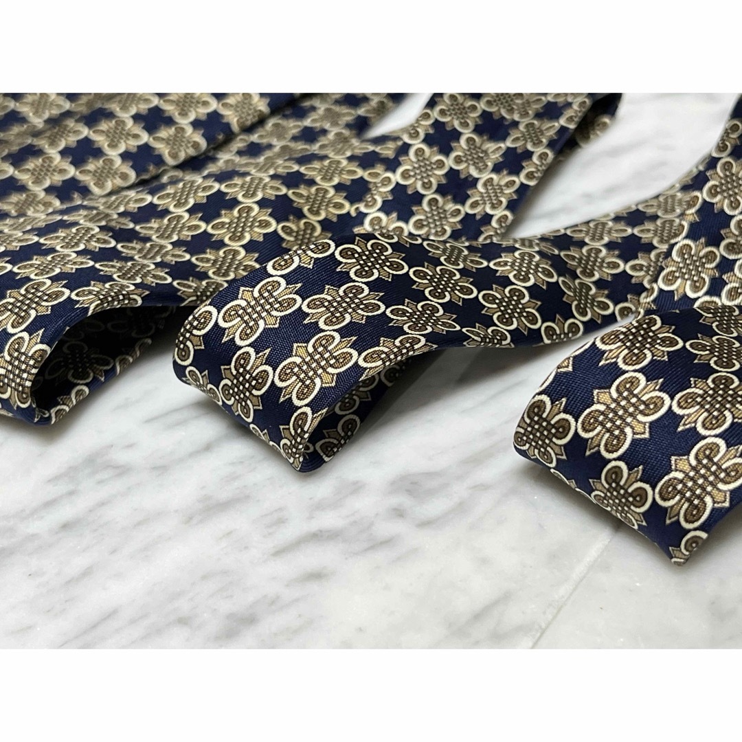 ✨極美品✨ HERMES エルメス フランス製 ひし形 ネイビー系 総柄