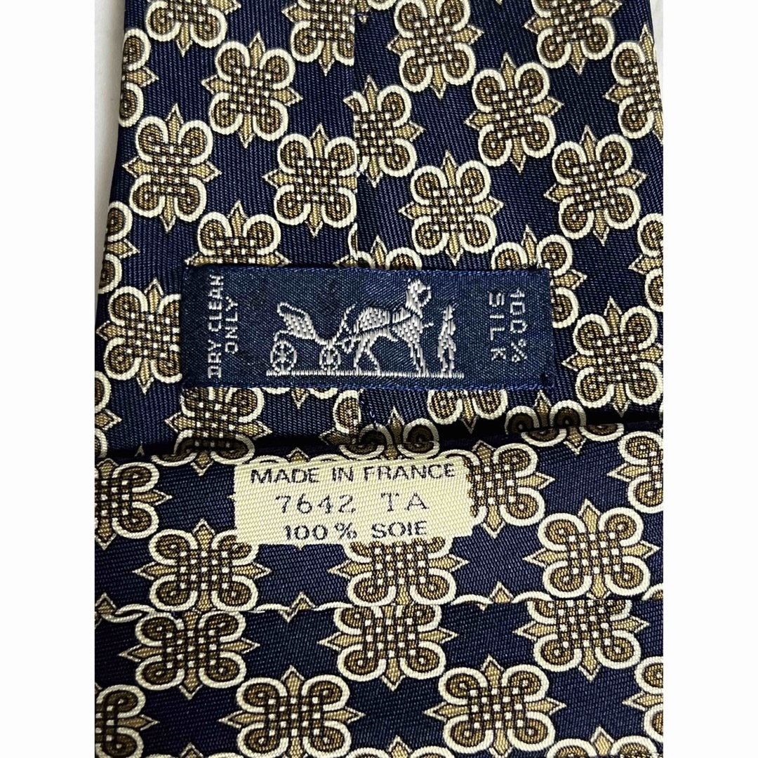 ✨極美品✨ HERMES エルメス フランス製 ひし形 ネイビー系 総柄
