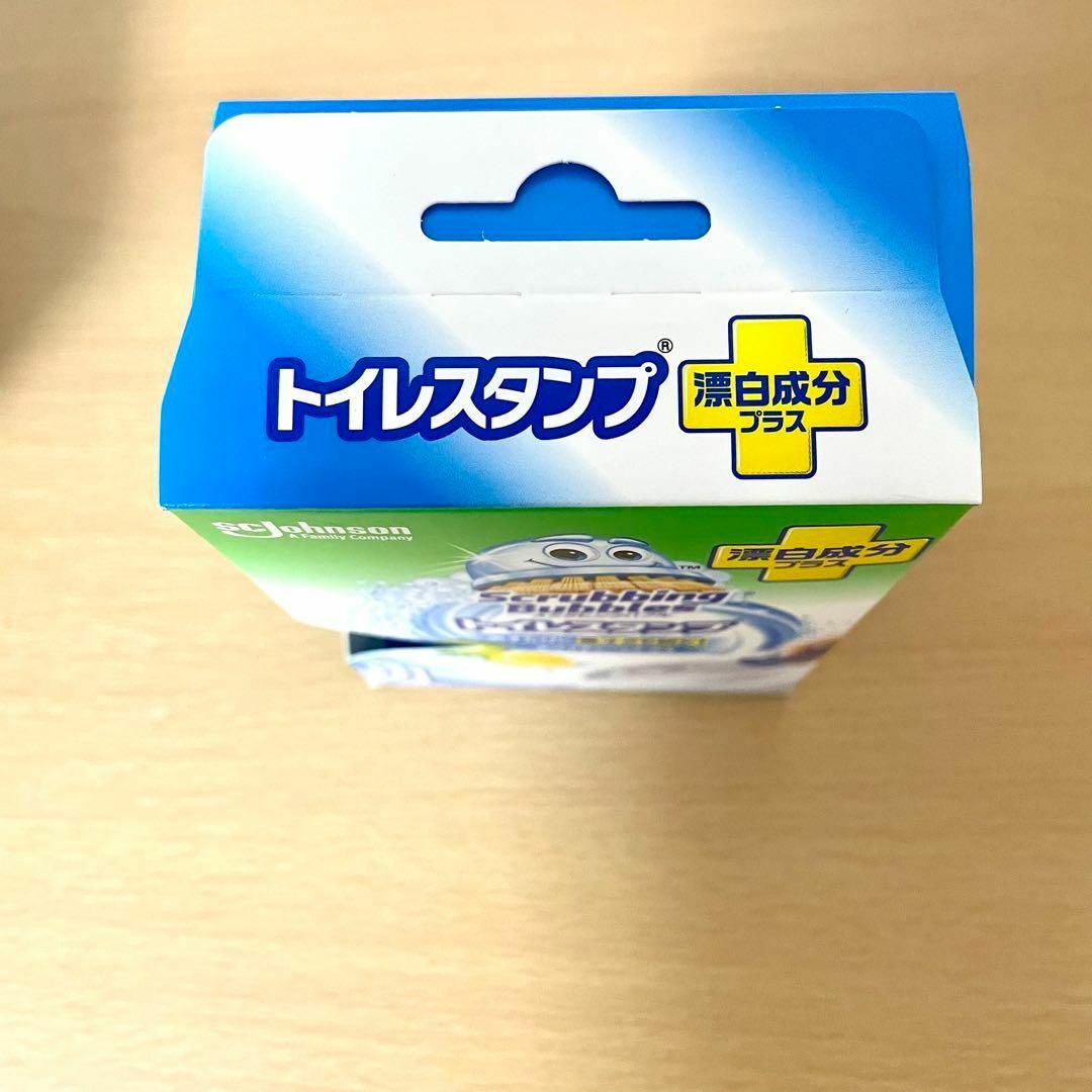 スクラビングバブル トイレ洗浄 トイレスタンプ 漂白成分 ホワイティーシトラス インテリア/住まい/日用品の日用品/生活雑貨/旅行(日用品/生活雑貨)の商品写真