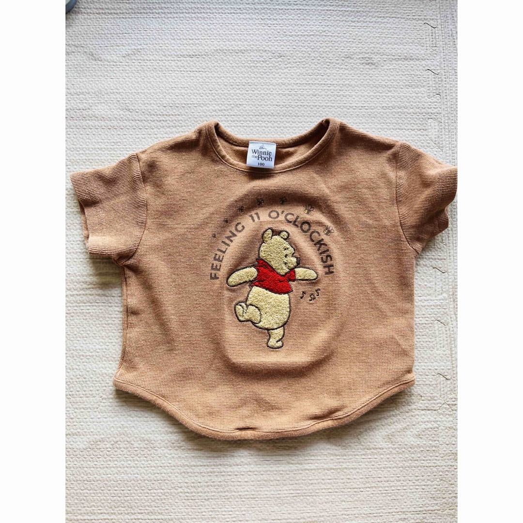 Disney くまのプーさんTシャツ（size100） キッズ/ベビー/マタニティのキッズ服女の子用(90cm~)(Tシャツ/カットソー)の商品写真