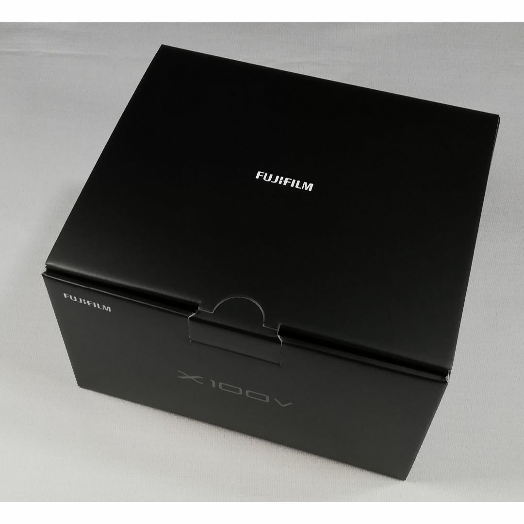 新品 FUJIFILM X100V シルバー 1年保証 大手量販店購入 送料無料