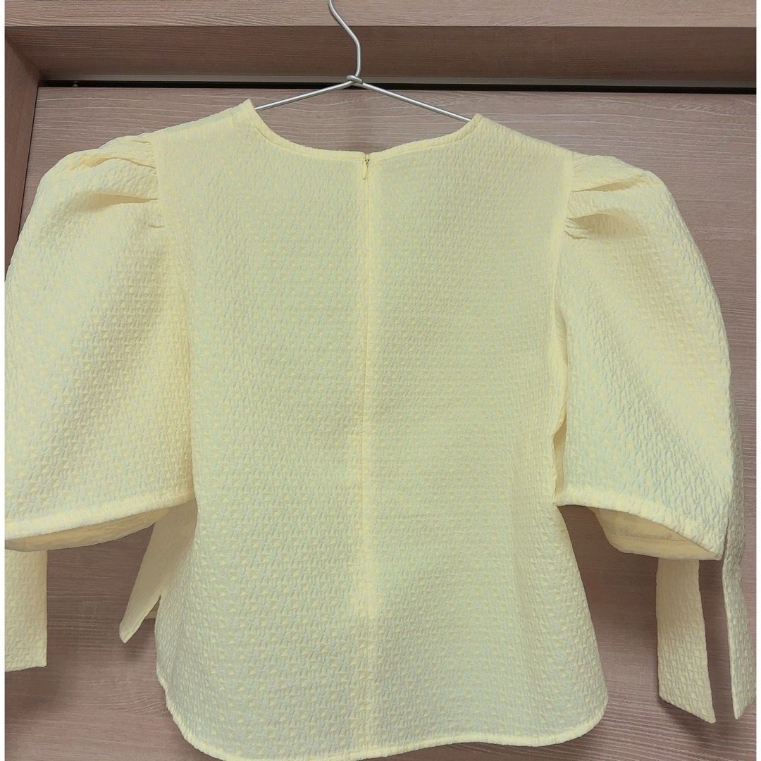 Bluelea Ribbon jacquard blouse yellow-