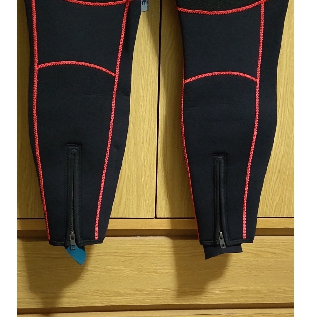 ウェットスーツ Lサイズ【新品タグ付き】レディース ワンピース