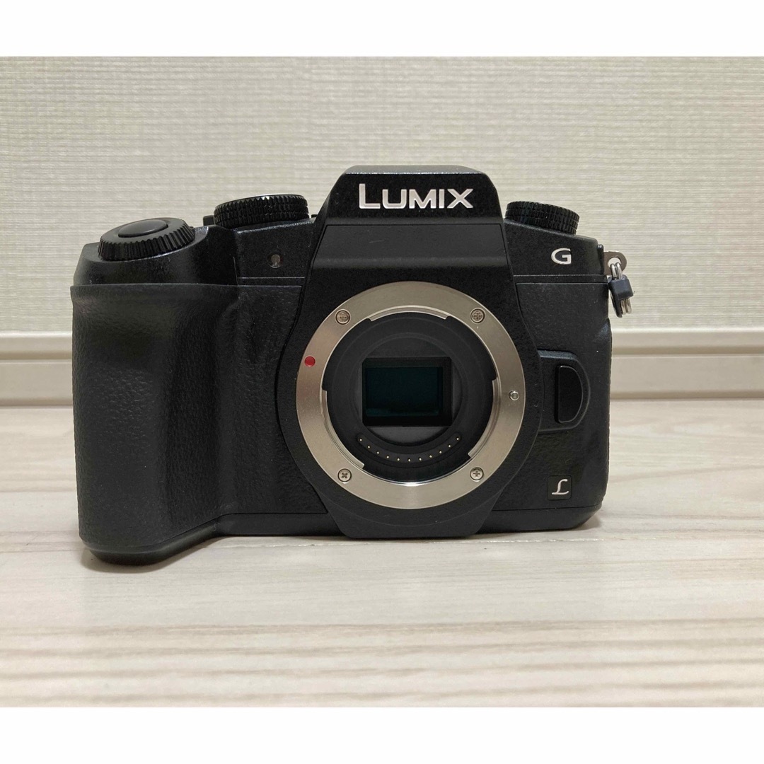 Panasonic(パナソニック)のPanasonic LUMIX DMC-G8 DMC-G8M-K スマホ/家電/カメラのカメラ(ミラーレス一眼)の商品写真