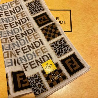 フェンディ(FENDI)の未使用　フェンディ　ハンカチスカーフ　　　常に人気沸騰中🔥　good price(ハンカチ)